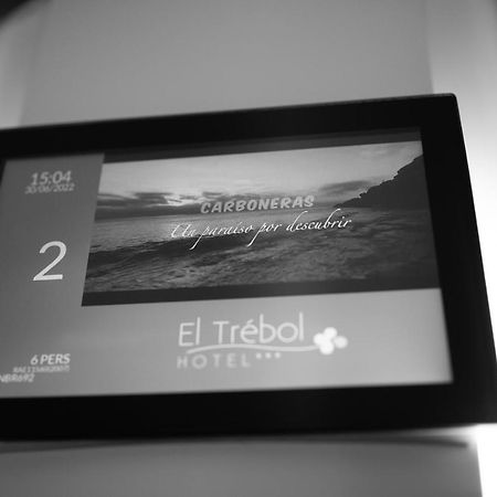 Hotel El Trebol 카로보네라스 외부 사진